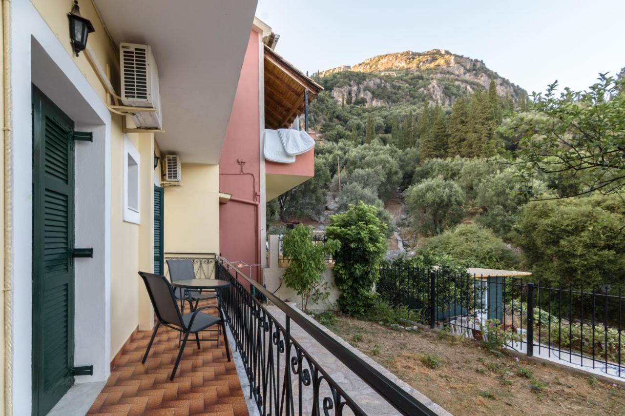 Balis Apartments Paleokastritsa Ngoại thất bức ảnh